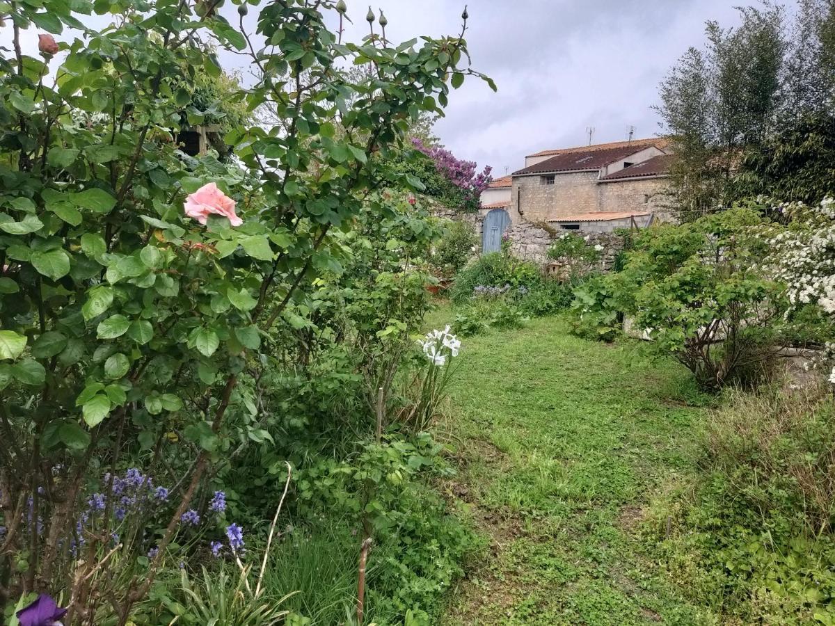 Maison Althea Rosea - 3 Chambres Et Piscine Nieulle-sur-Seudre Εξωτερικό φωτογραφία